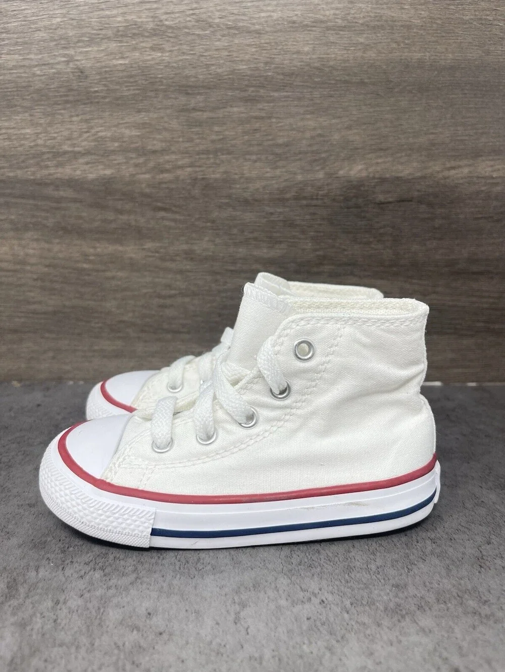 Converse Chuck Taylor All Star Size 7 Kids Toddler White Canvas Classic Sneaker